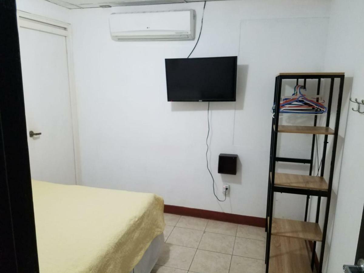 Runway Apt 108 Apartment Managua Ngoại thất bức ảnh